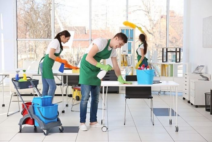 Dọn dẹp nhà cửa